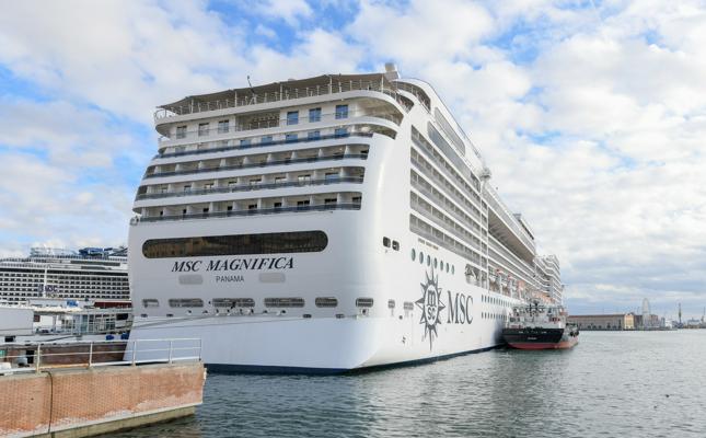 MSC Magnifica Genova World Cruise 2019-kCWE–645×400@MediTelegraphWEB