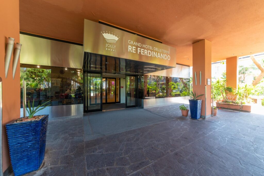 Grand-Hotel-Delle-Terme-Re-Ferdinando-Ischia-Island-Exterio1r